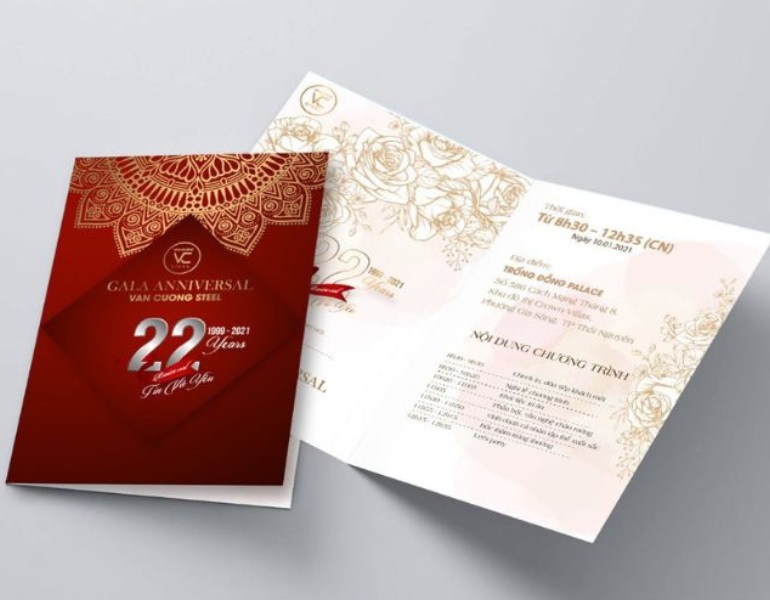 In thiệp mời gấp đôi ép kim