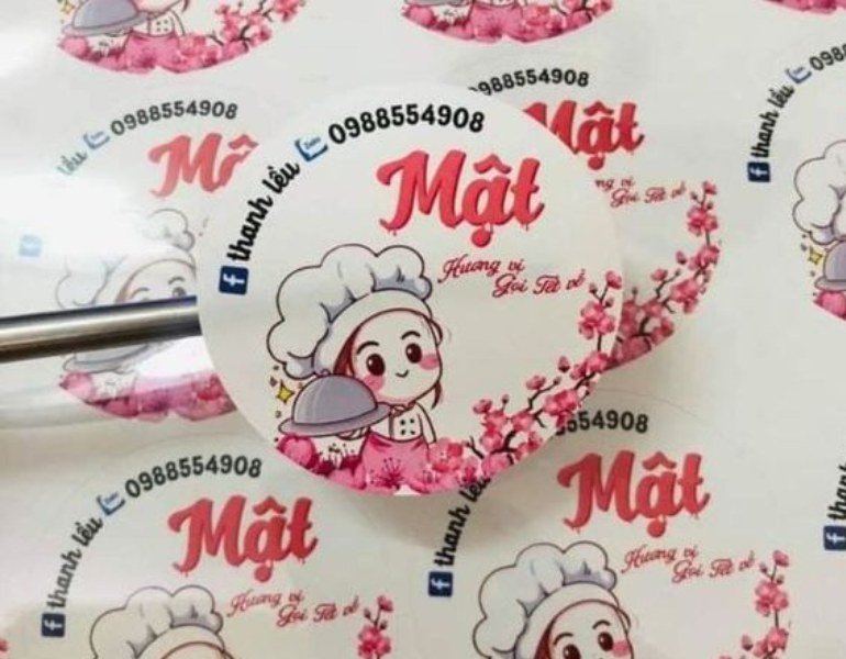 Đặt in tem nhãn tiệm bánh nhanh chóng