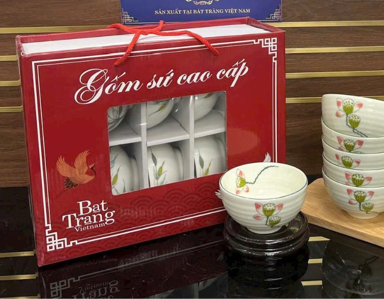 In hộp đựng chén bát chuyên nghiệp