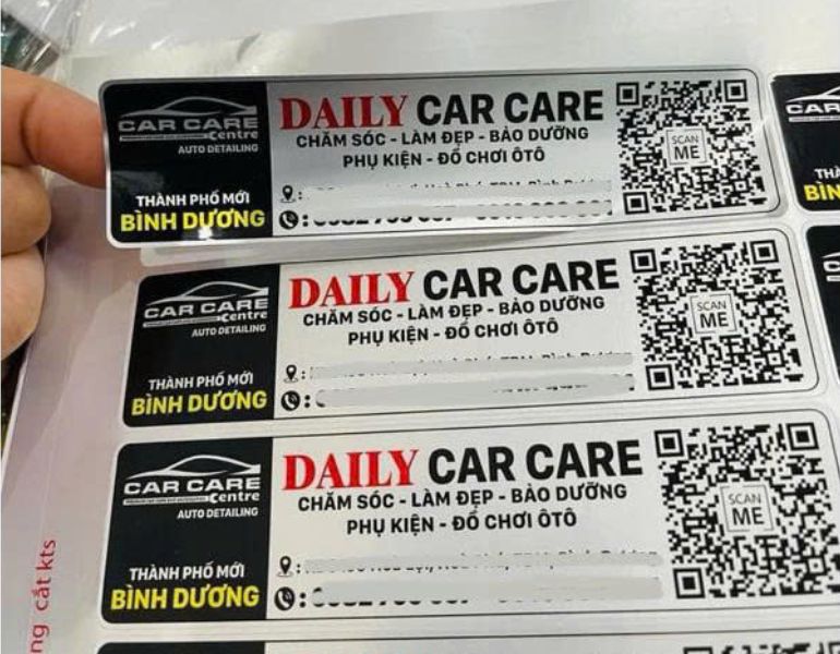 In tem dán đuôi xe ô tô độc quyền