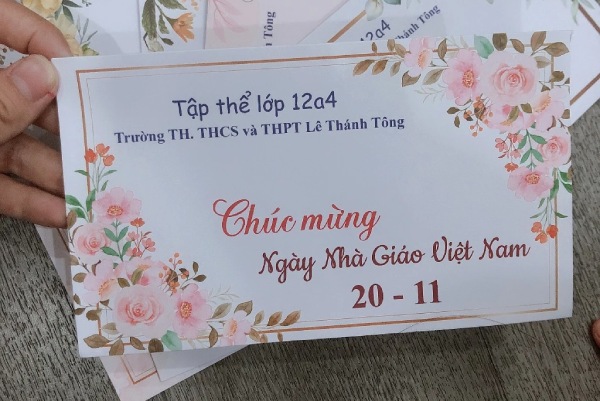 In Hoa Long nhận thiết kế và in ấn mẫu phong bì 20/11 cao ấp