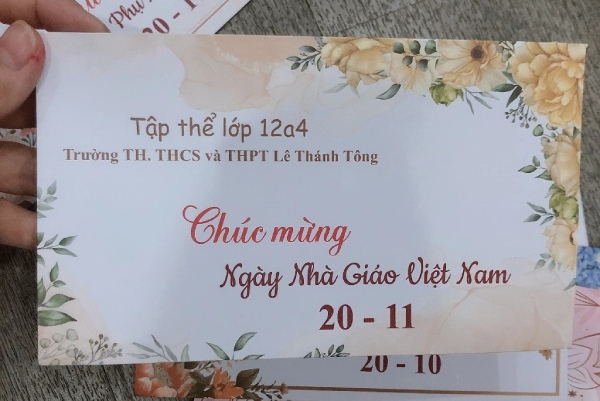 In Hoa Long nhận thiết kế và in ấn mẫu phong bì 20/11 đẹp