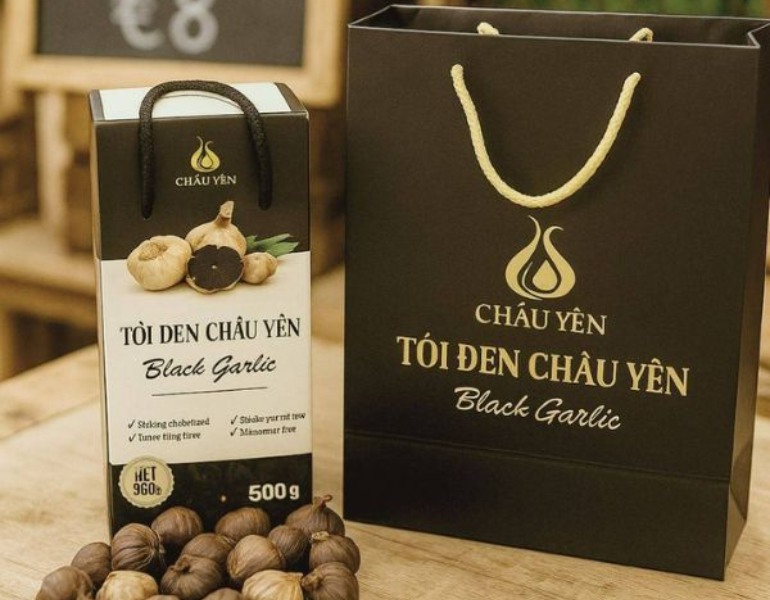 In túi giấy đựng tỏi đen đồng bộ