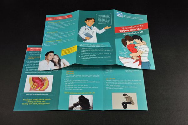 Mẫu brochure bệnh viện đẹp, thiết kế chuyên nghiệp