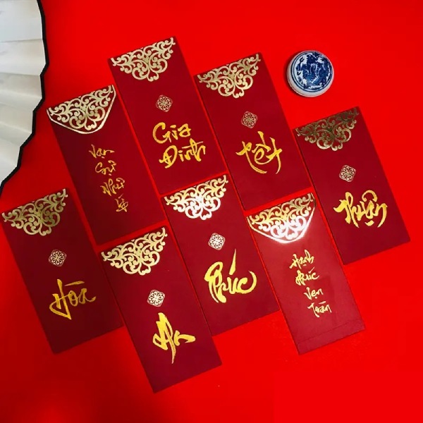 In Hoa Long nhận thiết kế và in ấn mẫu bao lì xì thư pháp sang trọng