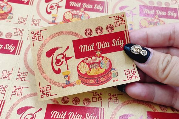 Mẫu tem nhãn mứt dừa đẹp tại In Hoa Long