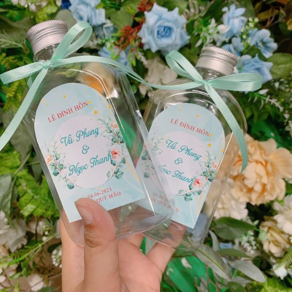 In tem chai nước đám cưới đẹp, giá rẻ, lấy nhanh tại Hà Nội