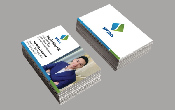 In Hoa Long nhận thiết kế và in ấn mẫu name card có hình chất lượng