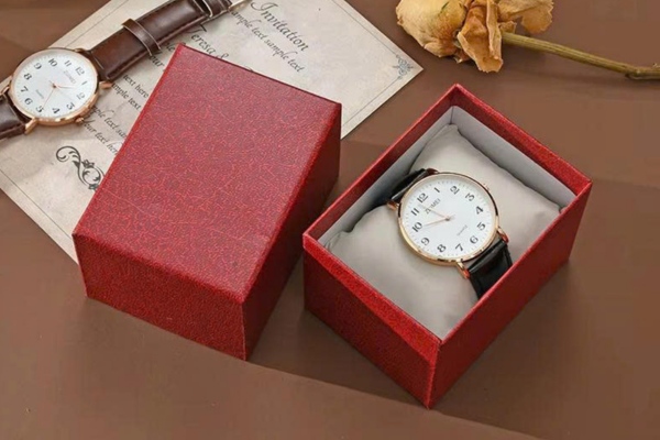15+ Mẫu hộp giấy đựng đồng hồ đẳng cấp, đẹp mắt