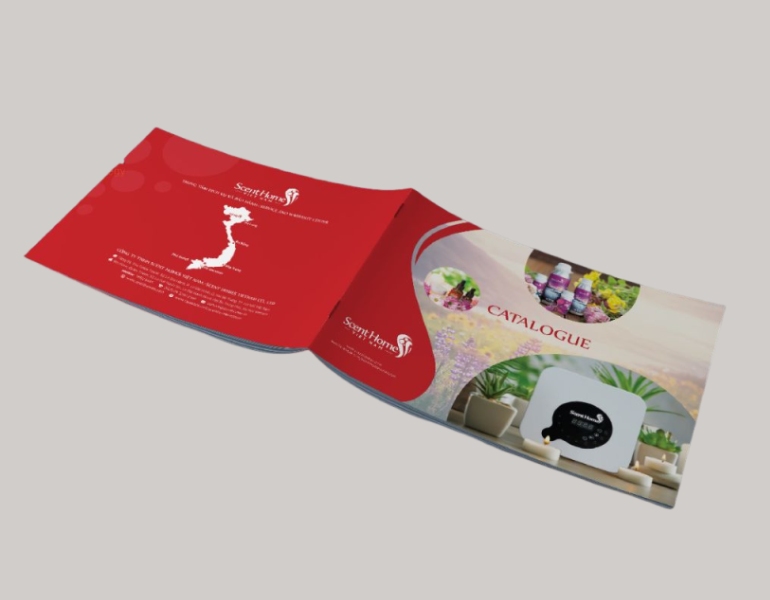 catalogue bấm kim giữa in ấn chuyên nghiệp