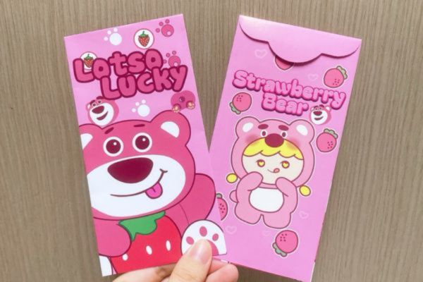 Mẫu bao lì xì gấu dâu đẹp, chất lượng tại Hà Nội