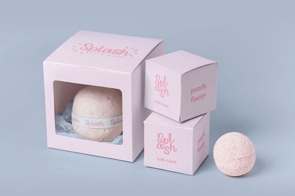 Mẫu hộp giấy vuông đẹp, giá rẻ, chất lượng tại Hoa Long