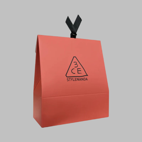 In Hoa Long nhận thiết kế và in ấn Mẫu túi giấy 3ce theo yêu cầu