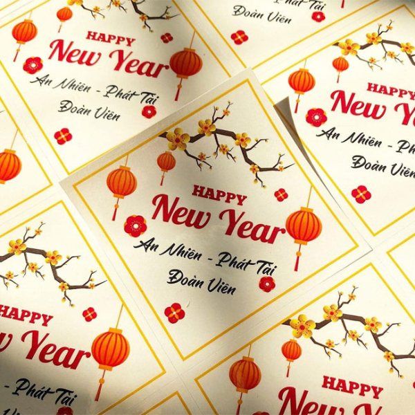 In tem dán giỏ quà Tết giá rẻ, mẫu đẹp tại Hà Nội