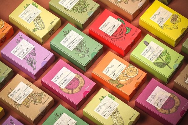 In Hoa Long nhận thiết kế và in ấn Mẫu Hộp Đựng Tinh Dầu chuyên nghiệp