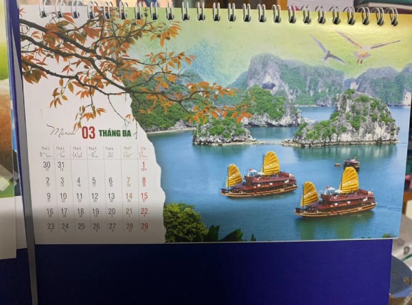 In Hoa Long nhận thiết kế và in ấn Mẫu lịch để bàn Cảnh đẹp việt nam giá rẻ
