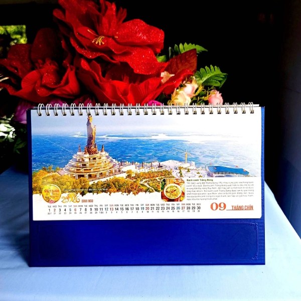In Hoa Long nhận thiết kế và in ấn Mẫu lịch để bàn Cảnh đẹp việt nam theo yêu cầu