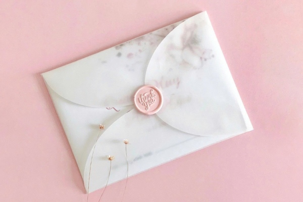 Mẫu thiệp cưới handmade mang đậm dấu ấn cá nhân