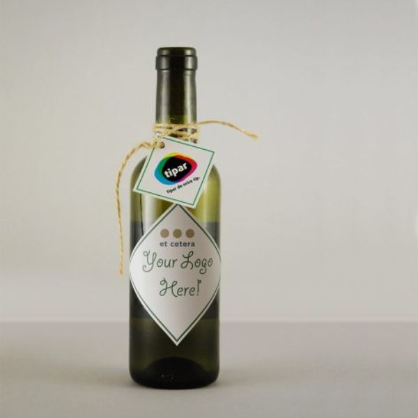 In tag treo cổ lọ theo yêu cầu tại Hà Nội