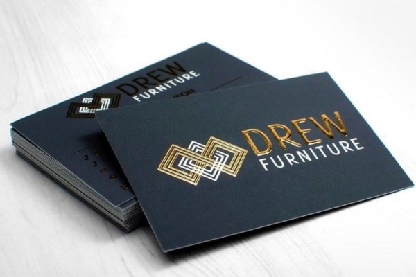 Bảng màu ép kim trong in card visit