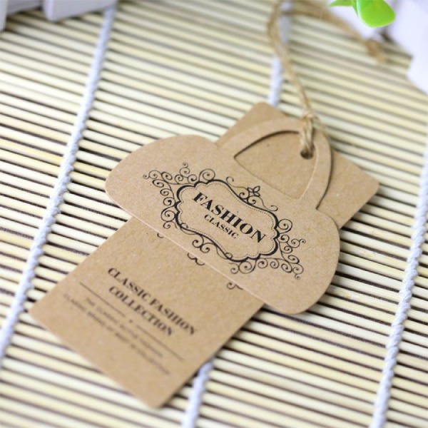 IN Hoa Long giúp bạn lựa chọn các loại giấy in thẻ treo giấy Kraft