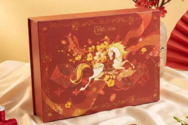 Mẫu hộp quà Tết mã đáo thành công giá rẻ