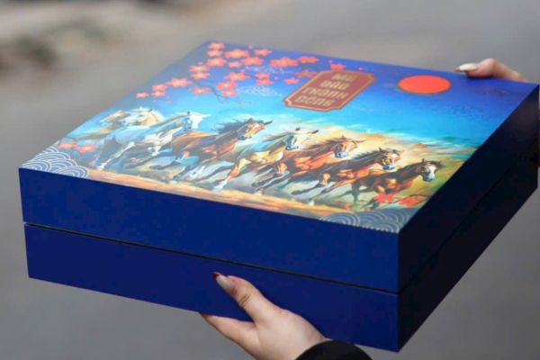 Mẫu hộp quà Tết mã đáo thành công đẹp, tại Hà Nội