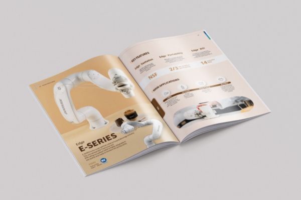 Mẫu catalogue robot ngành dịch vụ