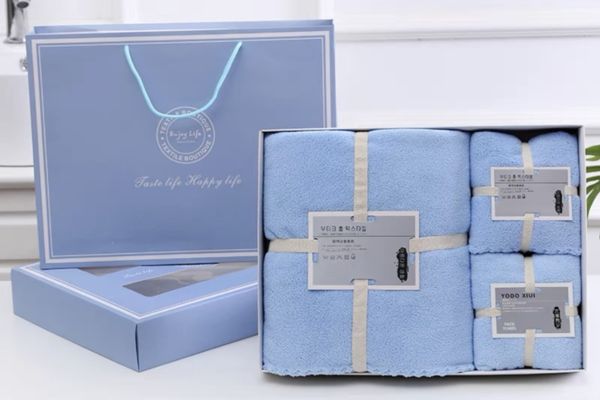 Mẫu hộp giấy đựng khăn tắm giá rẻ, thiết kế theo yêu cầu