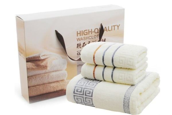 Mẫu hộp giấy đựng khăn tắm giá rẻ, thiết kế theo yêu cầu