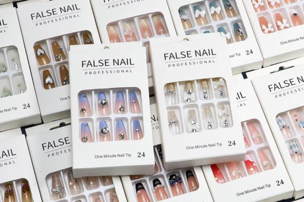 Mẫu hộp giấy đựng nail box đẹp, chất lượng cao