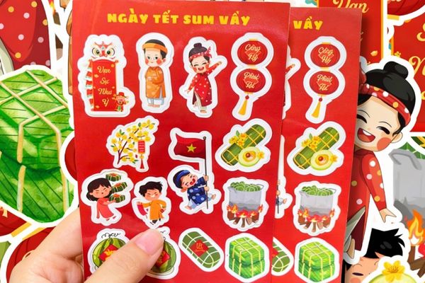 Mẫu sticker Tết 2026 giá rẻ, thiết kế theo yêu cầu