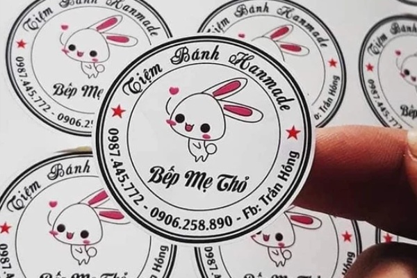 In Hoa Long nhận thiết kế và in mẫu sticker tròn cao cấp