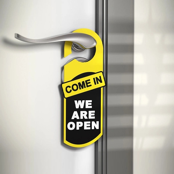 In Hoa Long nhận thiết kế và in ấn mẫu tag treo cửa chuyên nghiệp