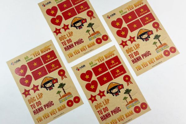 Bộ sticker yêu nước đẹp, chất lượng cao