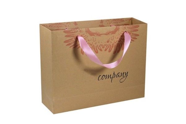 Mẫu túi giấy có quai đẹp, chuyên nghiệp