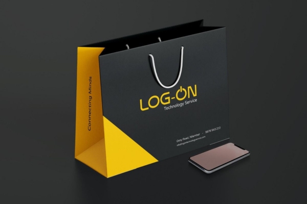 Mẫu túi giấy đen phá cách