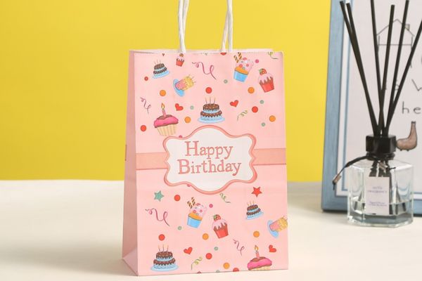 Mẫu túi đựng quà sinh nhật giá rẻ, chất lượng cao