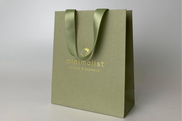 Mẫu túi giấy in logo ivory