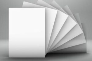 Chất liệu giấy in thẻ treo phổ biến