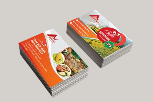 Mẫu card dịch vụ nấu ăn sử dụng hình ảnh tràn viền