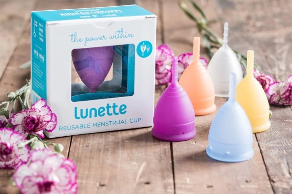 In Hoa Long nhận thiết kế và in ấn mẫu hộp đựng cốc nguyệt san cao cấp