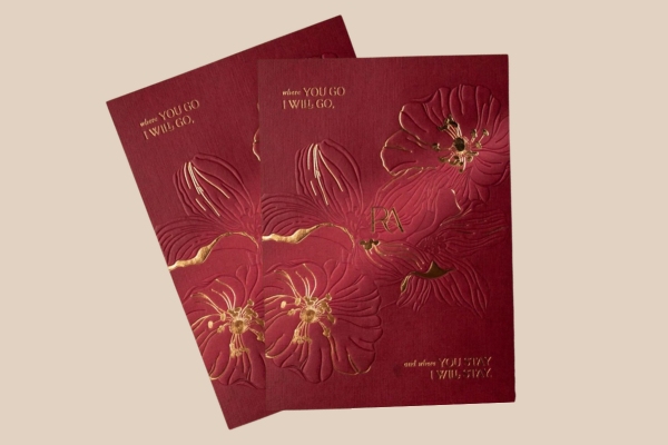 Mẫu thiệp cưới ép kim giấy ivory