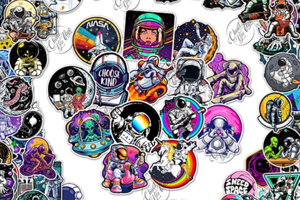 Bộ sticker phi hành gia đẹp, thiết kế theo yêu cầu