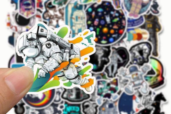 Bộ sticker phi hành gia đẹp, thiết kế theo yêu cầu