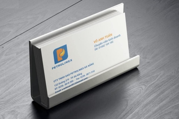 Mẫu name card dầu nhớt tối giản