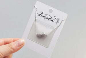 In Hoa Long nhận thiết kế và in ấn mẫu tag treo dây chuyền cao cấp