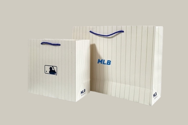 Mẫu túi giấy MBL quai dù