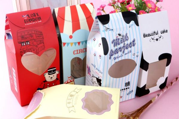 Mẫu túi giấy đựng bánh ngọt đẹp, chất lượng cao