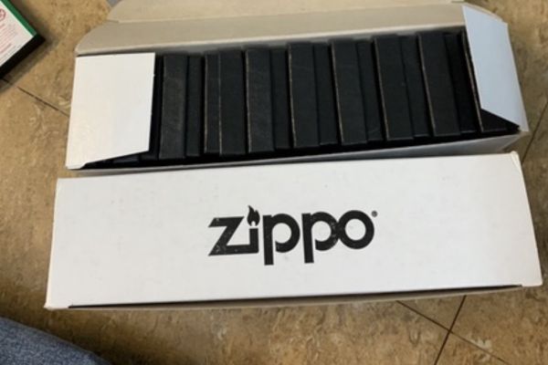 In hộp giấy đựng zippo đẹp, chất lượng cao